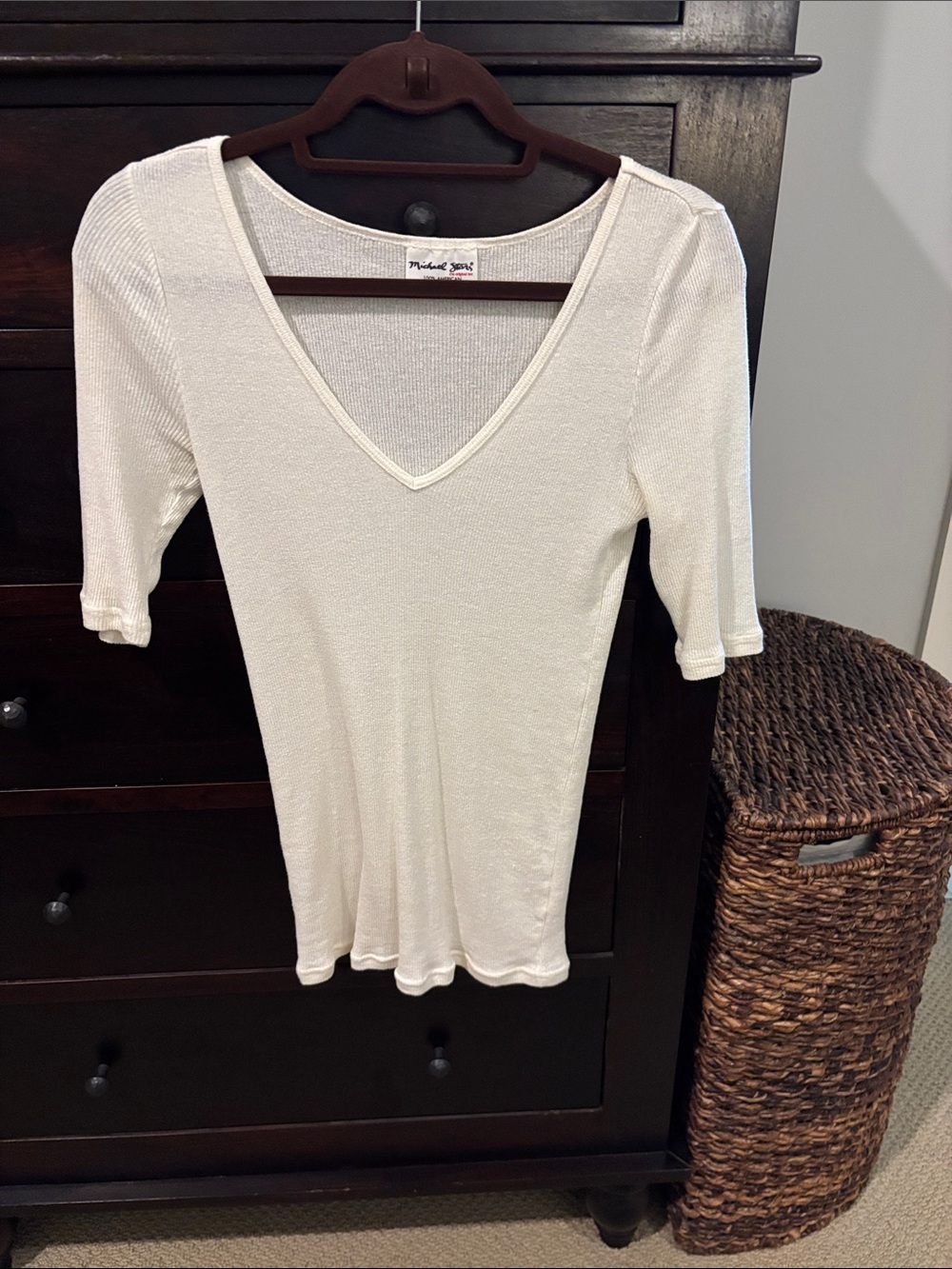 Michael Stars White Ribbed V-Neck Short Sleeve Top